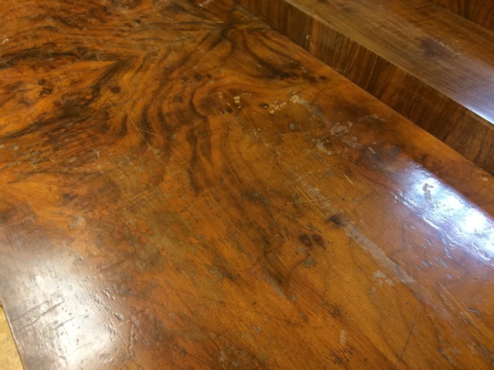 Bufet Art Deco, lata 20. XX wieku przed renowacją