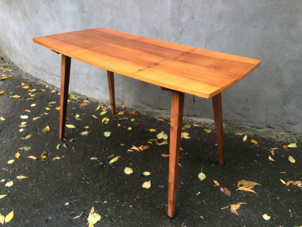 Stolik kawowy jamnik PRL