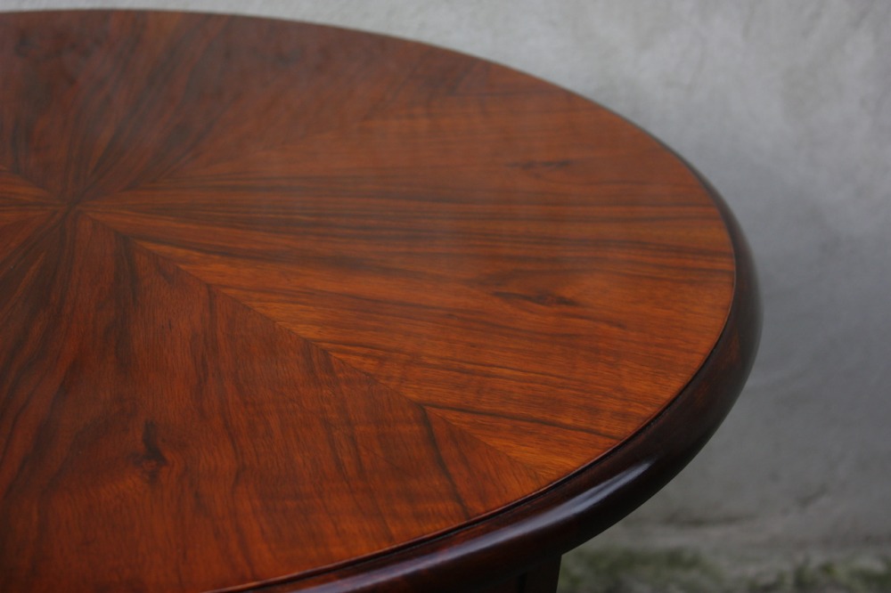 Stolik w typie art deco (lata 50. XX wieku)