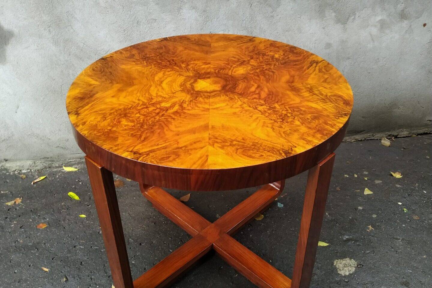 Stół art deco fornir orzechowy po renowacji