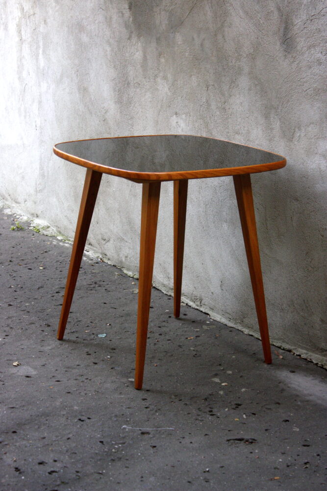 Stolik kawowy Hanna Lachert, Spółdzielnia ŁAD